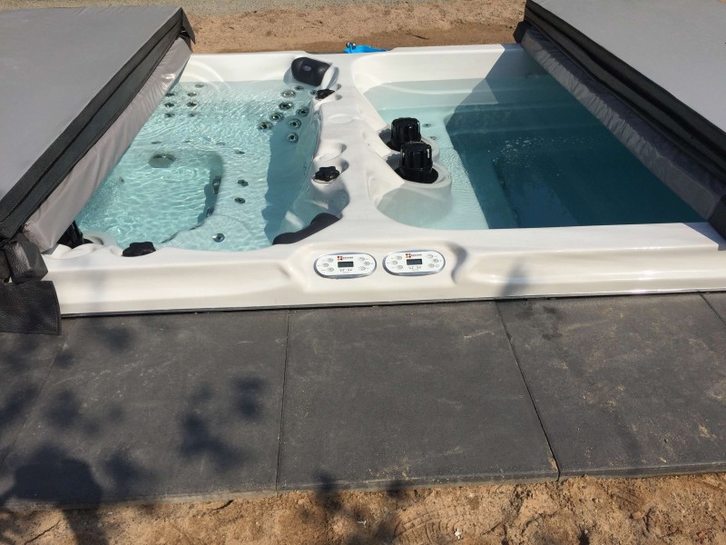 Outdoor Whirlpool Installation – Bild 5